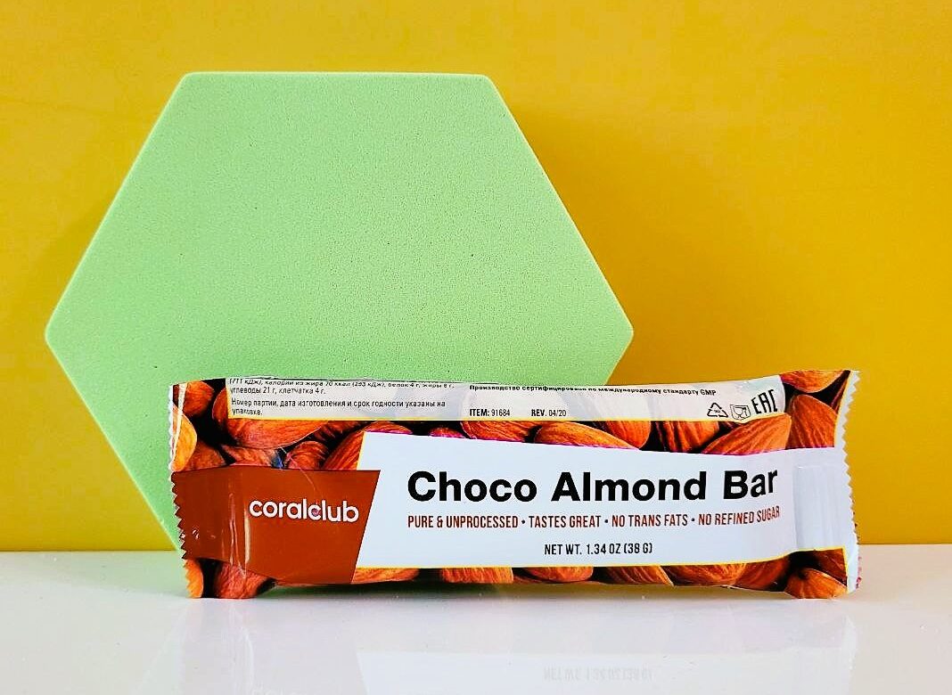 Cholo almond bar